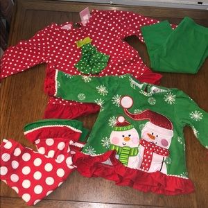 🚫 SOLD 🚫 Christmas Outfits